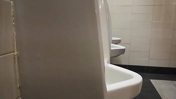 Canadiense rico con vergas grandes y lechudas