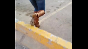 Culitos en la calle
