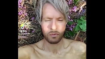 tykyblue Um gajo t&atilde_o bonito e sexy que nem parece real