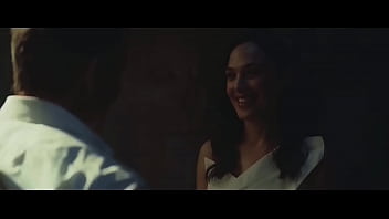 Love gal galot in sex hot red movie