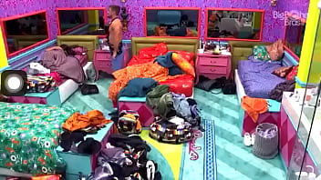Arthur Big Brother 2021 acordando de Pau Duro