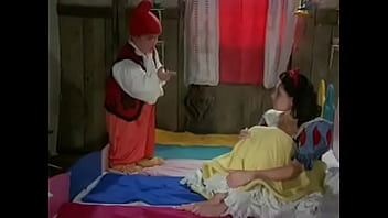 Snow white and dwarfs free porn porn