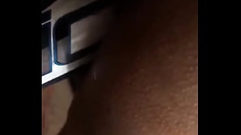 Mi amigo me convenció de meterme su bate