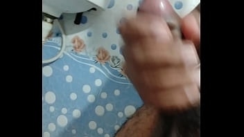 Telugu boy bathroom handjob...