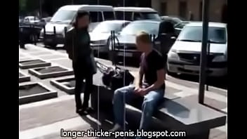 Public Pussy Sharing...