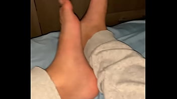 Piurano Pelando Su Pene Rosadito...