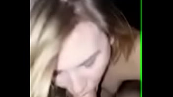 Fille De L'école Souffle Ma Bite