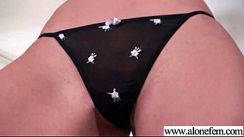 Amateur Teen Girl Mastubating With Toys vid-07