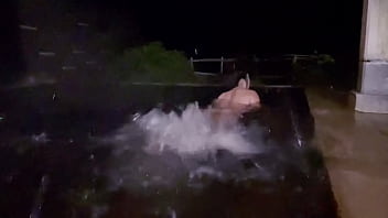 盗撮 温泉 2025