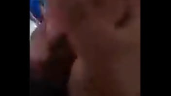 Baiser À Quatre Avec Une Femme Enceinte