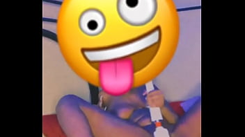 Sie Spielt Mit Ihrer Muschi