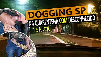 Cristina Almeida brincando na quarentena com desconhecido no Dogging....