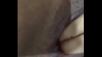 novia colegiala cojiendo en casa