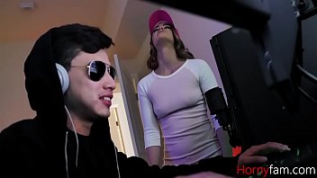 Video Gamer Stepbro Fucks Sister While He Plays- Kenzie Madison