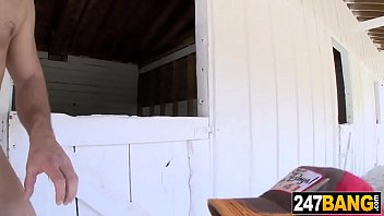 Sucking a Horse Dick - XVIDEOS.COM