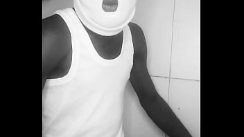 Handsome Cougler feeling himself...