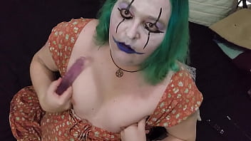 Honk for a Suck! Clown Girl Worships a Dildo – POV