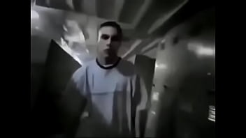 click if you’re gay