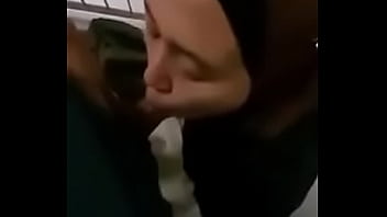 Ngintip Jilbab Pipis 2025