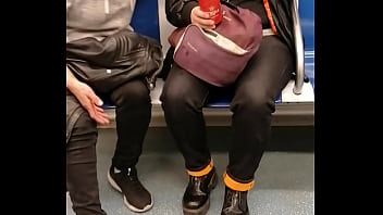 Candid Chubby Girls Without Face Mask...