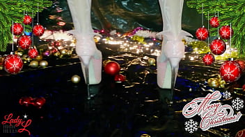 Lady L Extreme Merry Christmas...