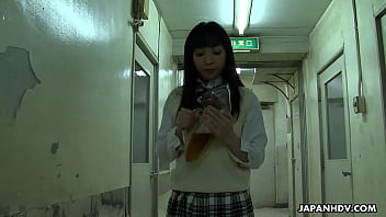Asian school girl sucking hard on the fat dong