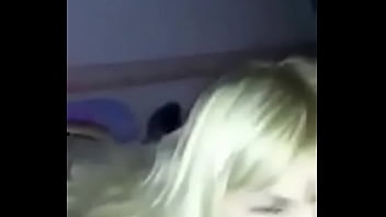 Jugando Con Mis Amigas...