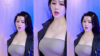 La Meilleure Histoire D'ancre De Fille De Danse Huya Taquine Votre Cœur (2)