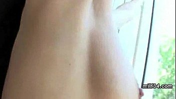 Juicy Pussy On Horny MILF