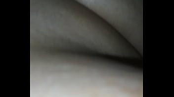 Wilder Rhythmus im Dunkel gefickt