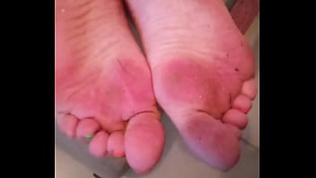 Sofee Very Dirty Soles Get Milked After Workout...