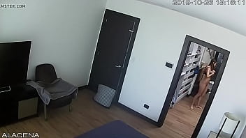 Caught On Ip Cam Brazilian Fat Ass P6...