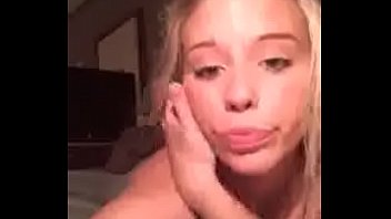 Hot American Teen Being Naughty On Periscope Boobaby1...