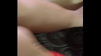 Mi novia atada practicando bondage