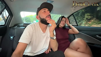 WORKING AS AN UBER, I FUCKS MY CLIENT'S WIFE WHILE HE WAS DRIVING AROUND THE CITY