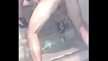 Otro Hombre Que me Coje Fuera De Su Casa