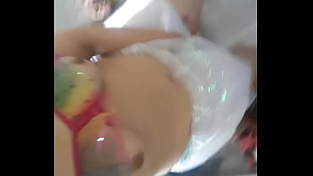 Ginger paris getting arouse with balloons &amp_ masturbating