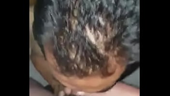 El Chaparrito mamando verga del vecino