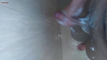 Masturbandome Ducha...