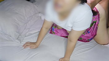 A beautiful, fair-skinned, and plump girl secretly has sex with her boyfriend. She moans softly because she's afraid her mother will hear. She's so horny.