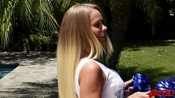 Video Bubble Butt Cheerleader Creampied