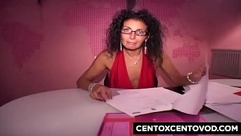 Alex Magni e la centoxcento fanno visita a questa bella magra milfona