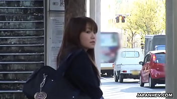 集団痴漢で中出しレイプされる巨乳JKの無修正