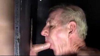 TEAM VAMPIRE LOGAN CUM1