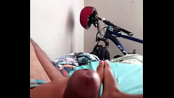 Lima paja en la cama