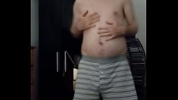 Me dancing to taylor swift while  colthes...