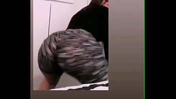 La Puta De Saray Lo Hace De Nuevo...