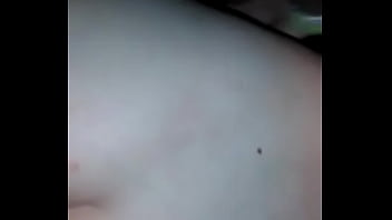 Novia cachonda moviendo bien