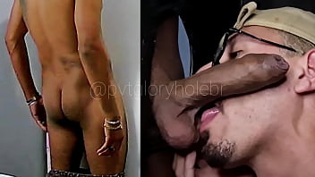 HETERO CASADO DOTADO GOZANDO NO GLORYHOLE ENQUANTO ESPOSA LIGA (COMPLETO NO RED)