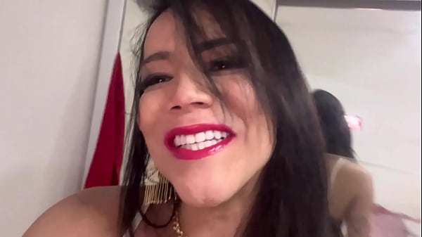 DOMINADOR SOCOU TÃO GOSTOSO E DEMORADO QUE MINHA CUCETA BABOU INTEIRA ME FAZENDO GOZAR PELA CUCETA